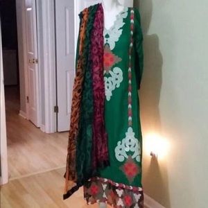 Pakistani Indian shalwar kameez embroidered cotton desi outfit clothes